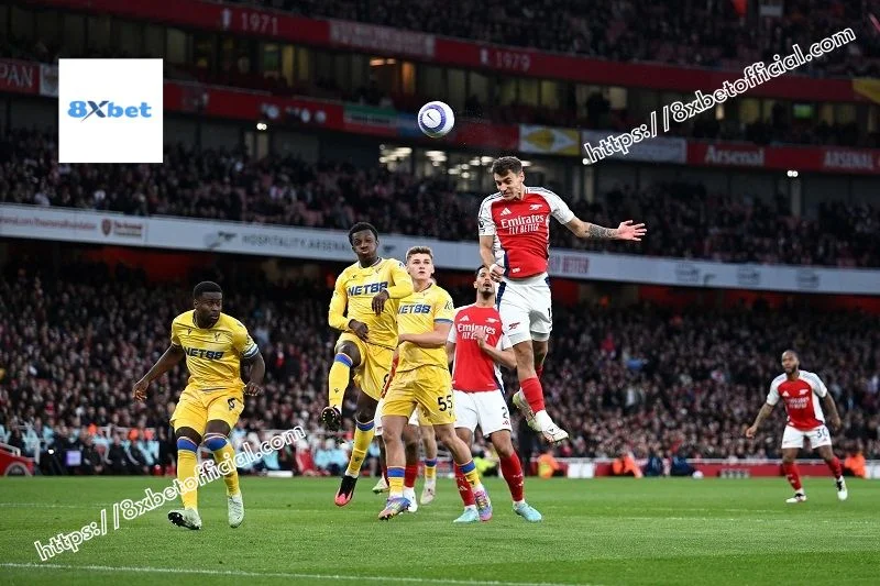 Arsenal Đấu Với Crystal Palace Hòa 2-2, Liverpool Cận Kề Ngôi Vương